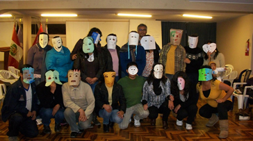 Rectángulo redondeado: FORMAMOS TERAPEUTAS EN: TRUJILLO, CUSCO, HUANCAYO, HUÁNUCO, AREQUIPA, PIURA Y SAN JOSÉ DE COSTA RICA